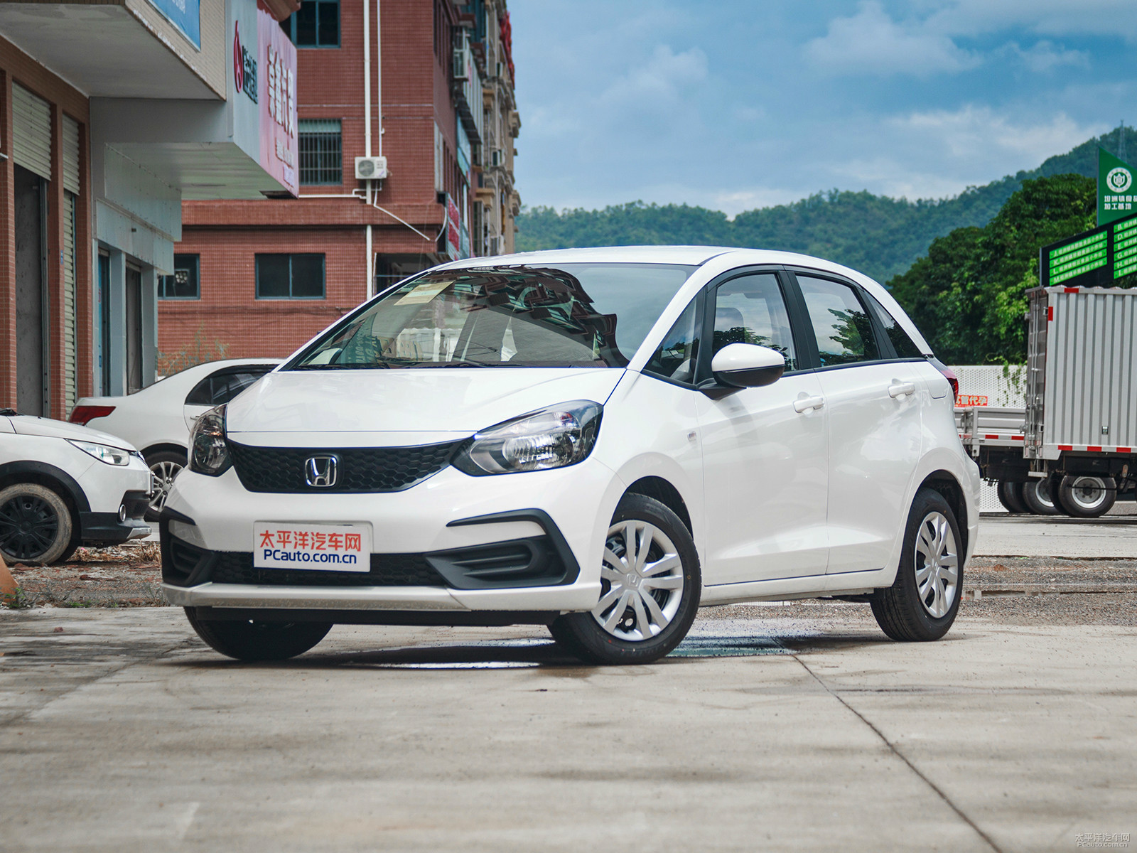 飞度原车主机怎么样