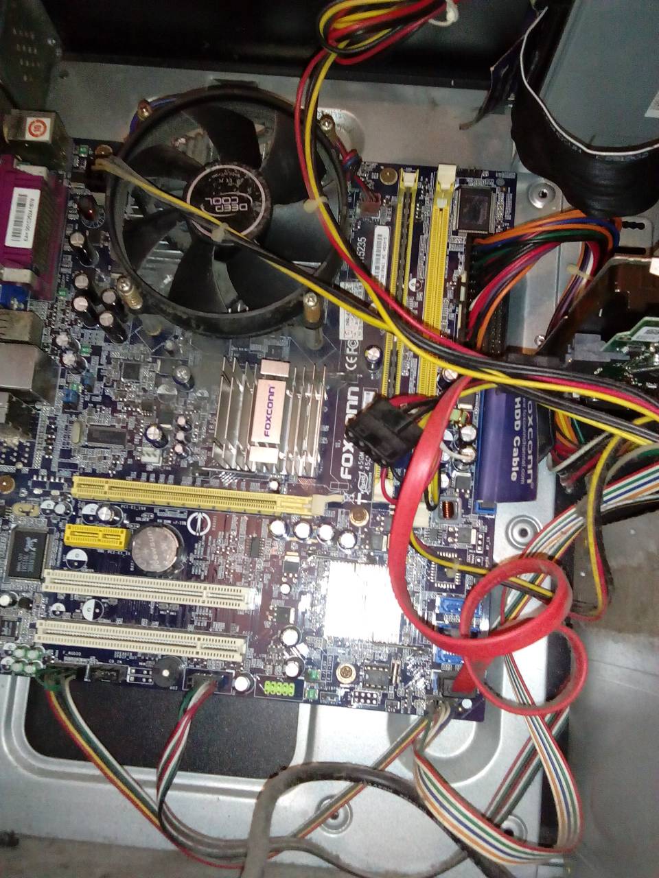 电脑主机开机就滴滴叫是什么情况