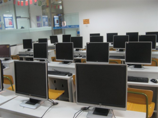 北大青鸟手报有电主机带不上为啥