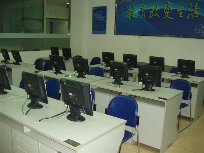 北大青鸟手报有电主机带不上为啥