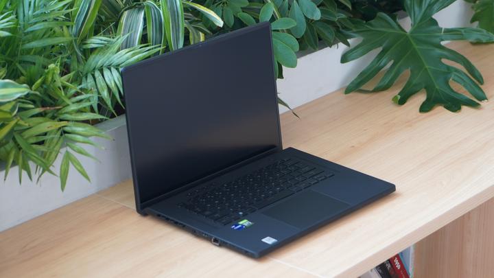 电脑主机怎么连接不了显示器