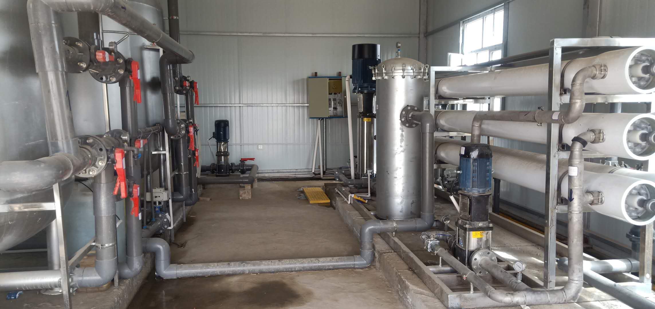 反渗透净水机主机安装方法